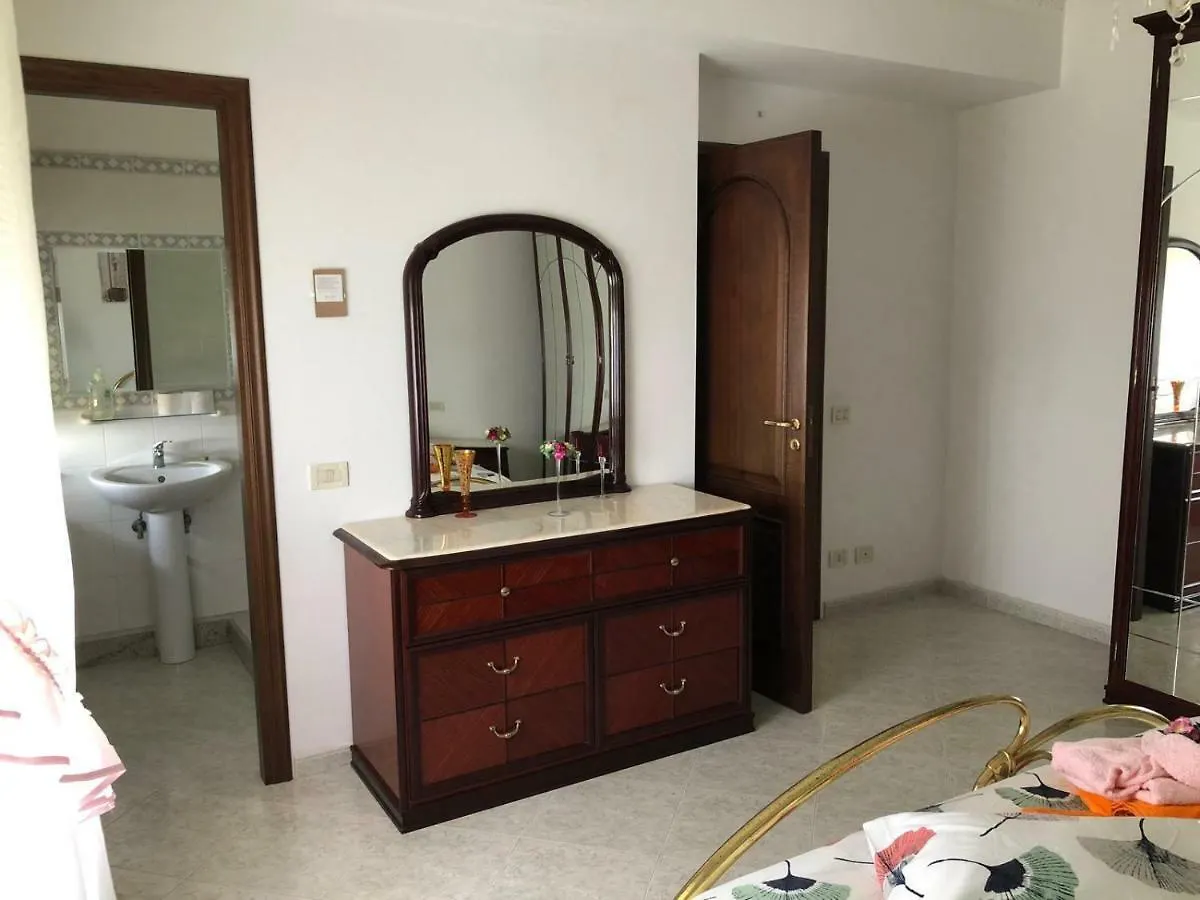 Casa vacanze Villa La valle degli Ulivi Castroreale